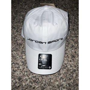 Air Jordan Sport Club Cap White Jumpman Size S/M Hat New